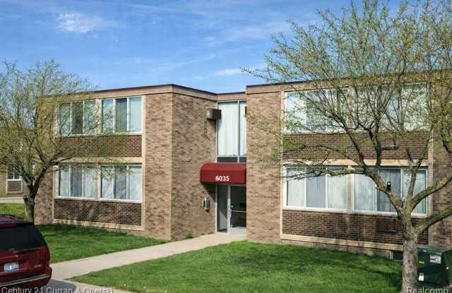 6035 SOUTHFIELD Road