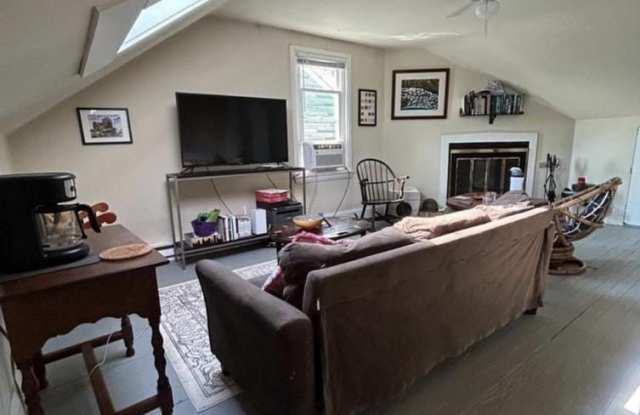 Photo of 4209 PECHIN STREET