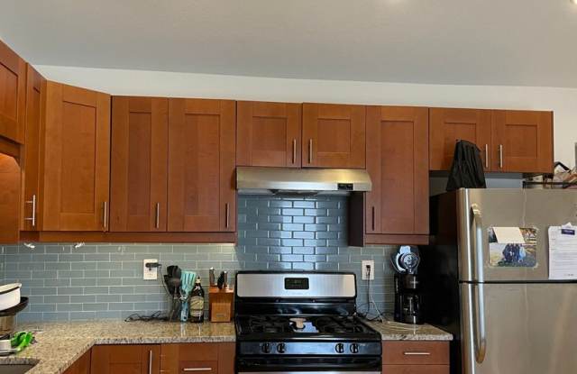 Rooms in 2 Bedroom Home at 1307 E 52nd St