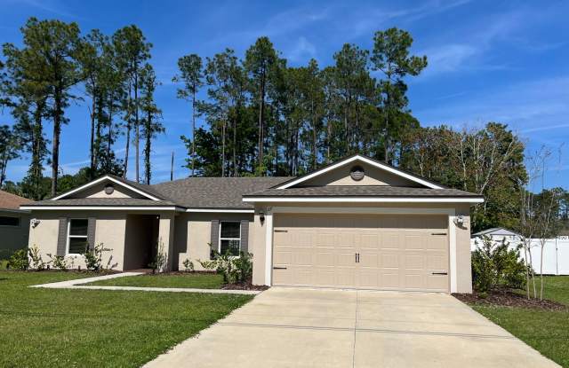 Cozy home available ! - 37 Rickenbacker Drive, Palm Coast, FL 32164