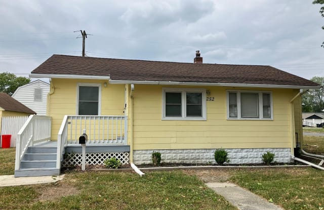 252 G St - 252 G Street, Carneys Point, NJ 08069