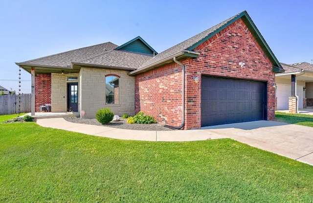 Magnificent 3BD/2BTH home in Council Ridge