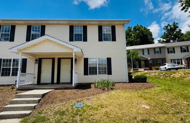 4 Bedroom 2.5 Bath Townhouse