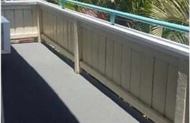 2 bedroom 2 bath in the Arbors at Ewa Gentry. With 2 car garage!