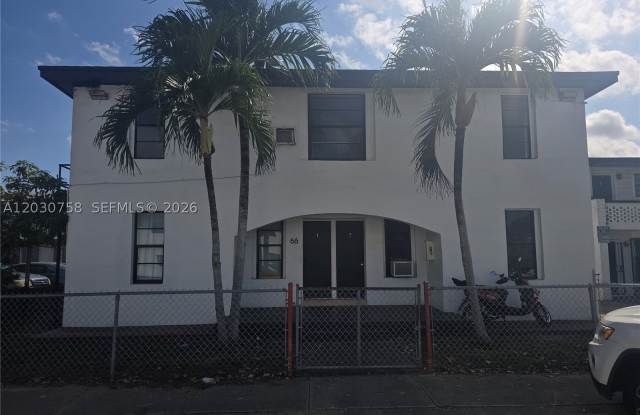 66 W 13th St
