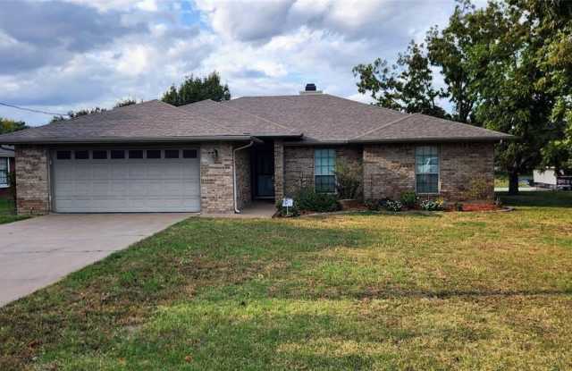 3707 Lake Vista Court