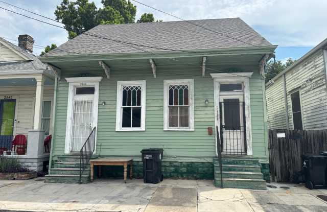 2539 Dumaine Street