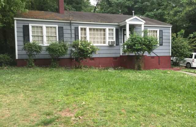 1621 Marqueritte Avenue, Anniston, Alabama