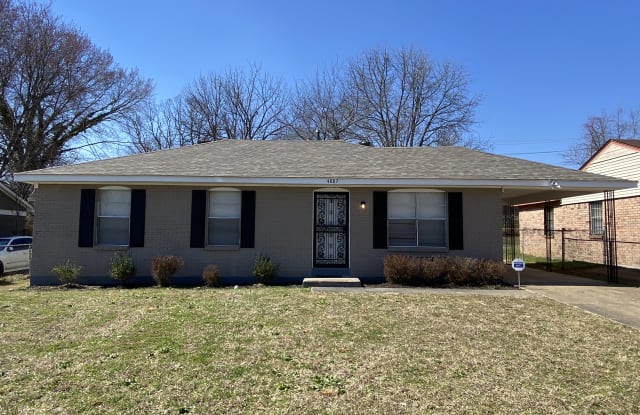 4887 Bradford Dr - 4887 Bradford Drive, Memphis, TN 38109