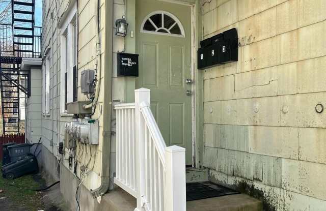 924 CARTERET Avenue unit: 3