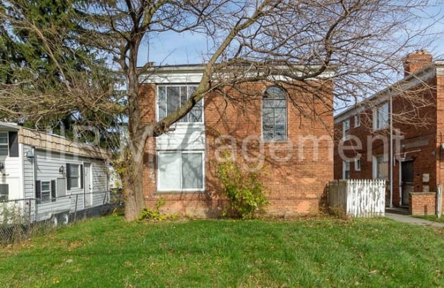 17633 Harvard Avenue - 17633 Harvard Avenue East, Cleveland, OH 44128