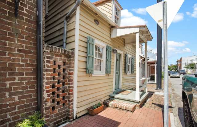 Photo of 519 E York St