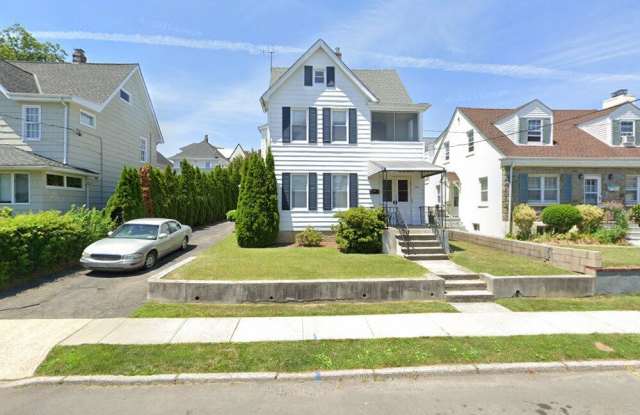 206 Fremont Street