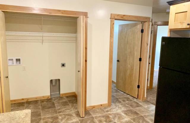 2595 Westwood Loop -4