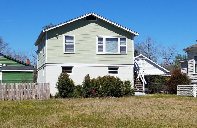 2019 Barnett Avenue - 2019 Barnett Avenue, Wilmington, NC 28403