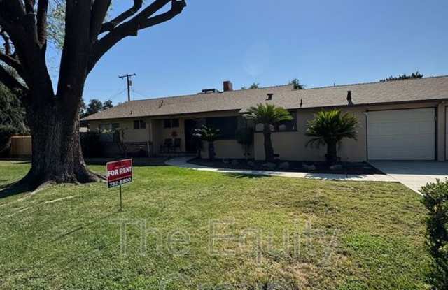 2710 E Westcott Ave