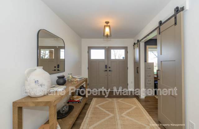 499 West Main Street