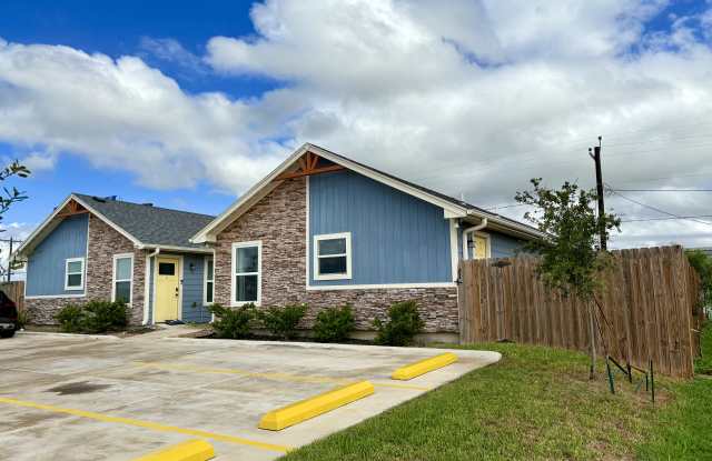 2220 Northridge Avenue