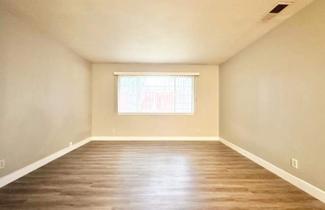 4828 Willowbrook Drive