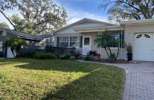 Photo of 612 Stetson Street