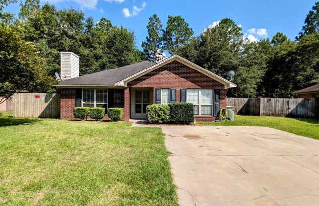 215 Preakness Drive - 215 Preakness Drive, Hinesville, GA 31313