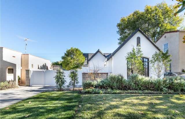 Photo of 912 N Howard