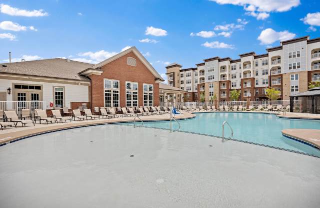 Photo of Ellis Station