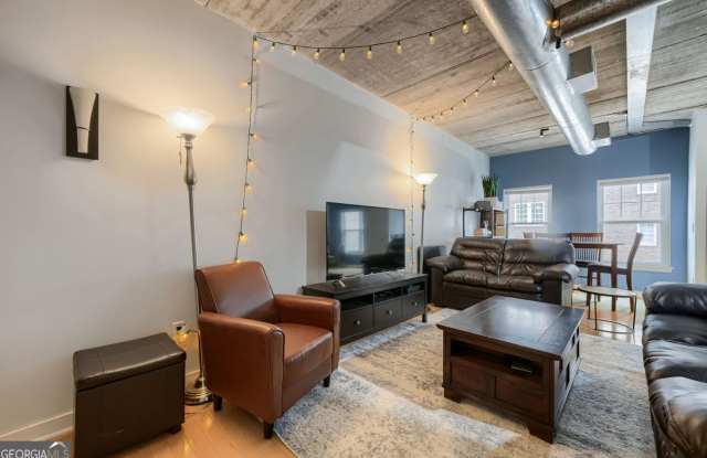 800 Peachtree Street NE #1419