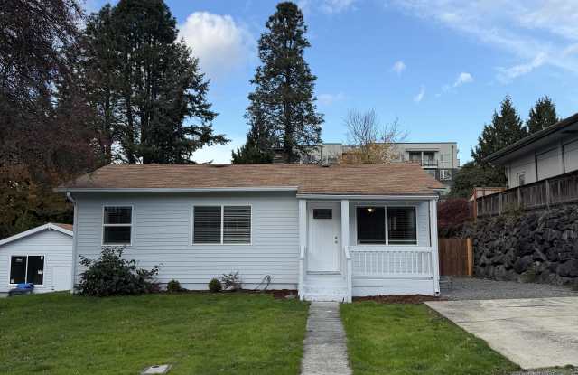 Photo of 7511 37th Street West