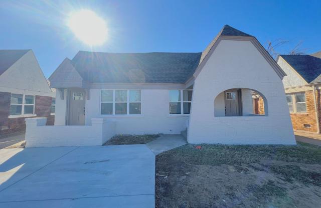 Charming Duplex on 21st St.