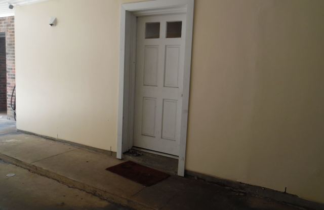 1 BEDROOM, 1 BATH CONDO IN NEW ORLEANS
