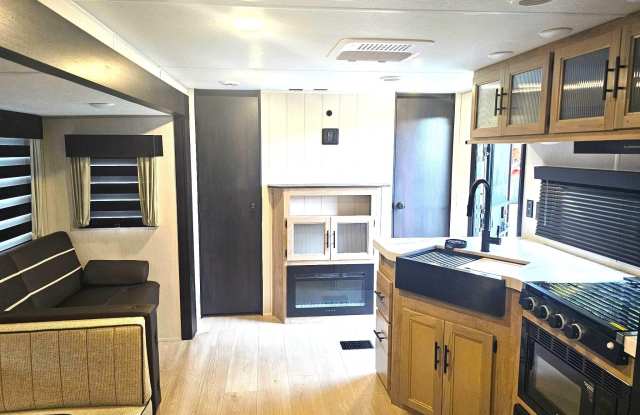 Photo of 19301 Green Grove Court