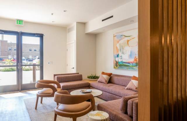 212 Melba