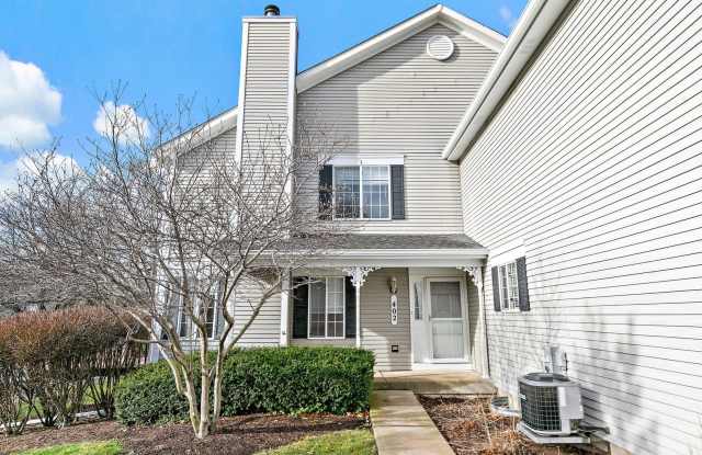 Photo of 402 LOWELL Drive unit: 402