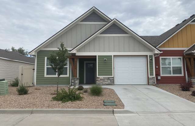 Photo of 2466 Klondike Ln