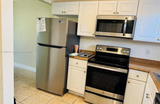 Photo of 8110 Sunrise Lakes Blvd