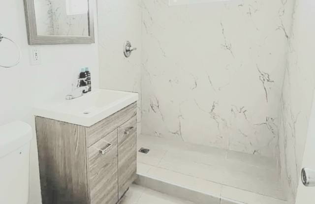 Photo of 340 Rennie Avenue