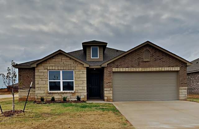 Spacious 4 Bedroom 2 Bath Home in Tuttle School District
