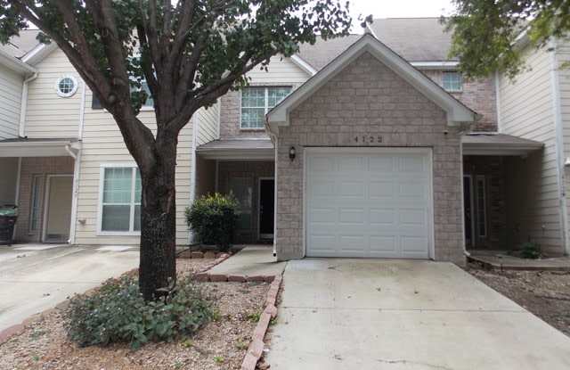 4122 ST CHARLES BAY