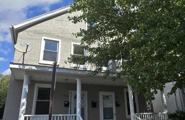 Photo of 323 Larch Street