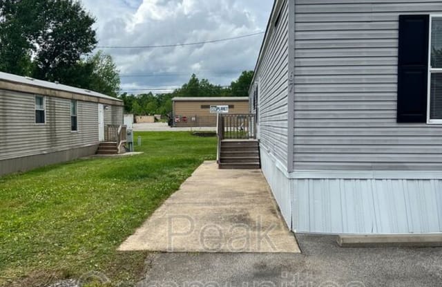 67 Peach Street - 67 Peach Street, Christian County, KY 42240