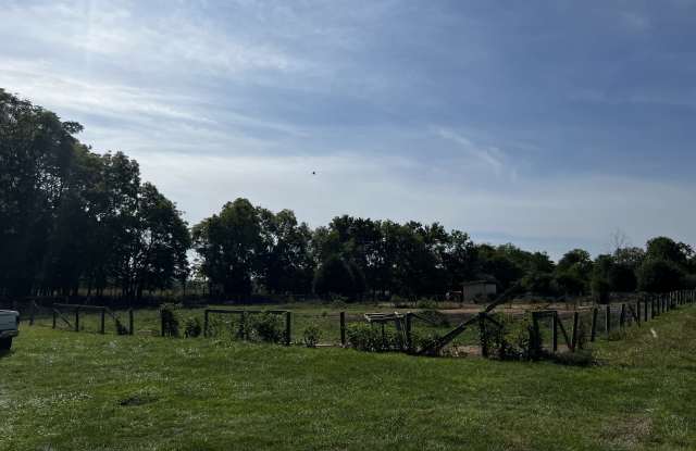 4190 Bowers Road - 1