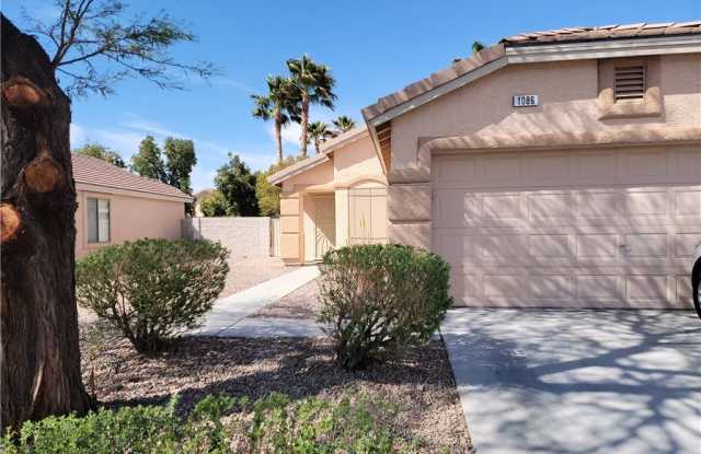 1086 Silver Creek Avenue
