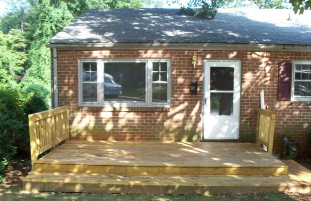 Premium 6BR/3BA at 108 Stratford Court — All Utilities Included for 2027–2028