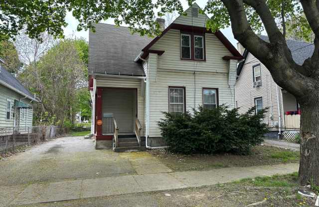 33 5th Street