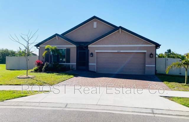Photo of 7499 Tourmaline Dr