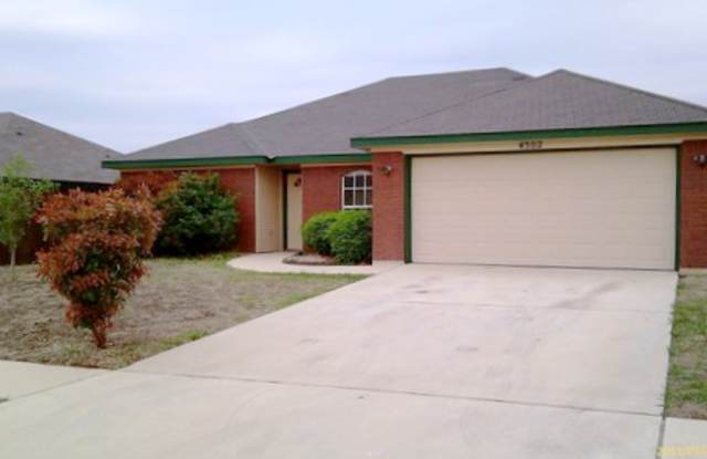 Need a four bedroom home fast? Call today! - 4502 Pete Drive, Killeen, TX 76549