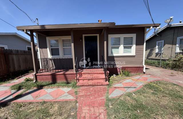 1715 82nd Ave.