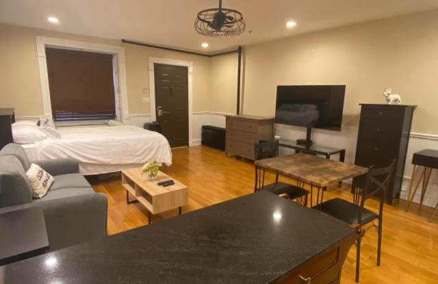 354 West 121st Street