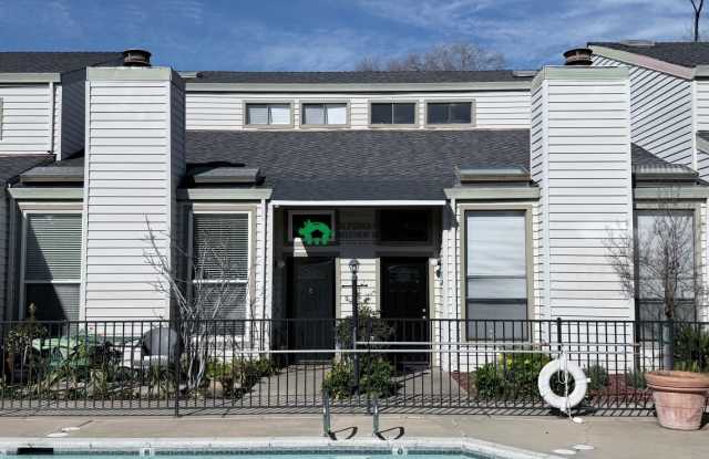 1608 Hood RoadUnit F